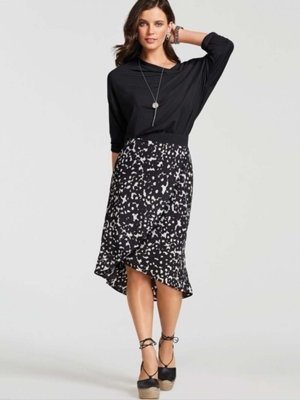 Cabi High-Low Dixon Skirt - Size Medium